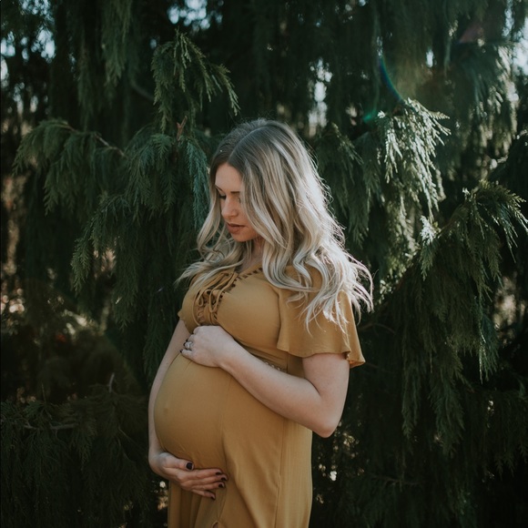 Suggested User💕💕💕Meet your Posher, Kaitlyn - Picture 3 of 4